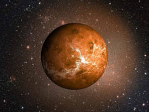 Месяц «смотрит» на Венеру: в небе над Челябинском