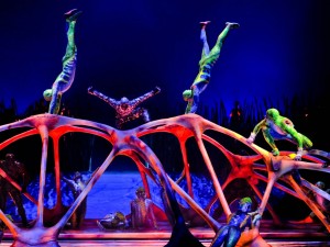 Знаменитый Cirque du Soleil уволил 90% сотрудников
