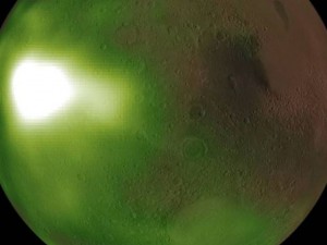 Трижды за ночь Красная планета становится зеленой (видео)
